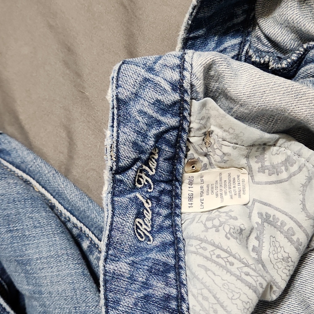 Jeans - Picture 12 of 14